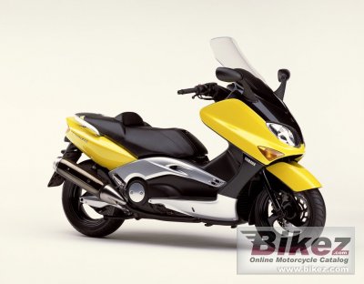 2002 Yamaha TMax 500 photo